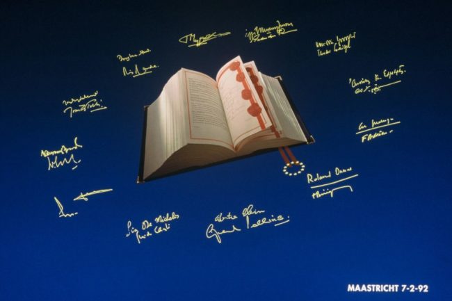 Einer der bedeutensten Verträge für die EU - der Vertrag von Masstricht