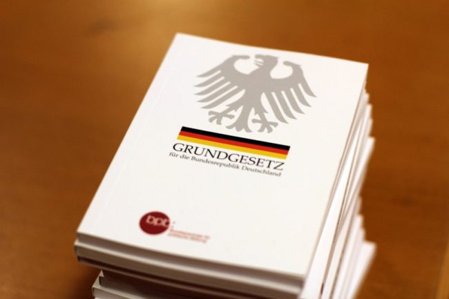 P49-Grundgesetz_Header